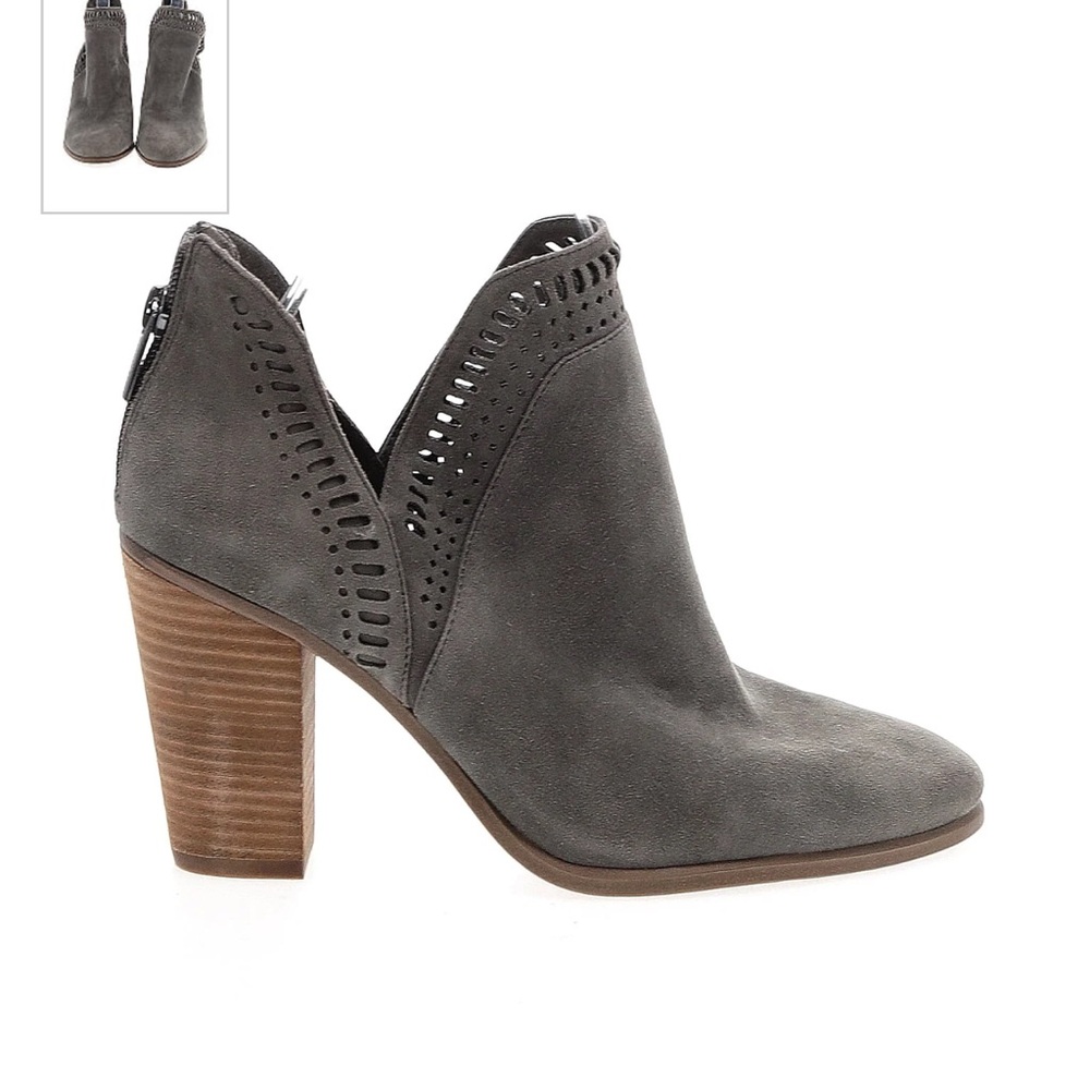 Vince Camito gray suede bootie, size 9